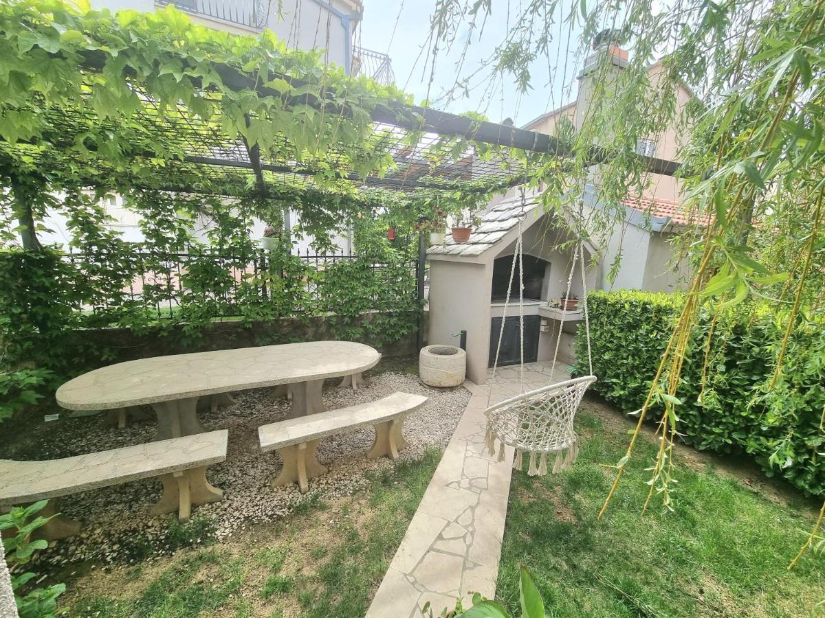 Apartment Karla&Nella 스토브레츠 외부 사진